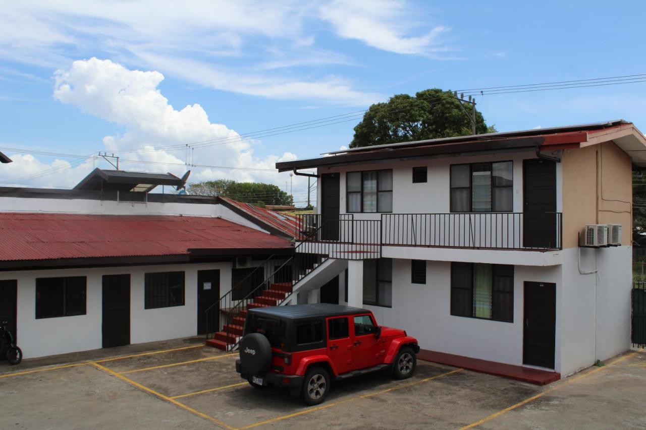 Hotel Canas Bagian luar foto