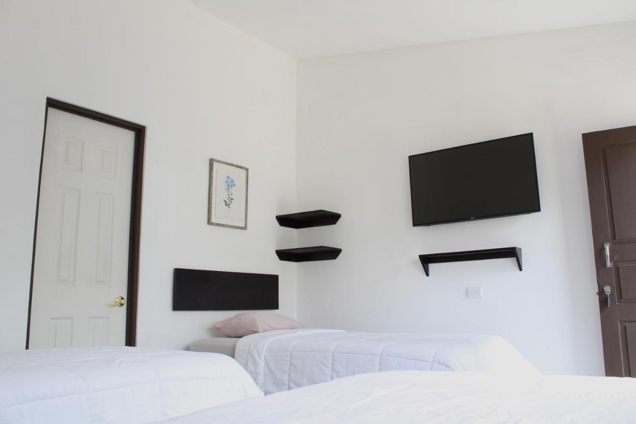 Hotel Canas Bagian luar foto
