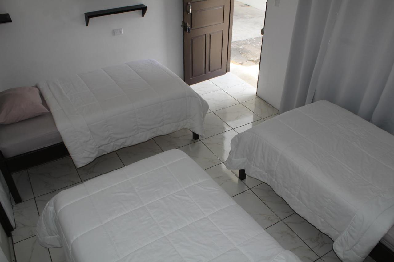 Hotel Canas Bagian luar foto