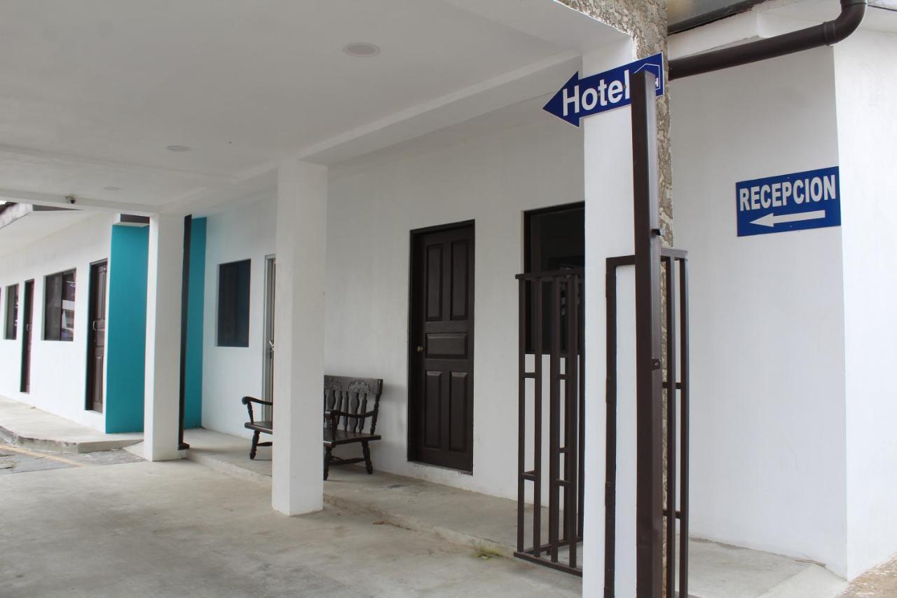 Hotel Canas Bagian luar foto