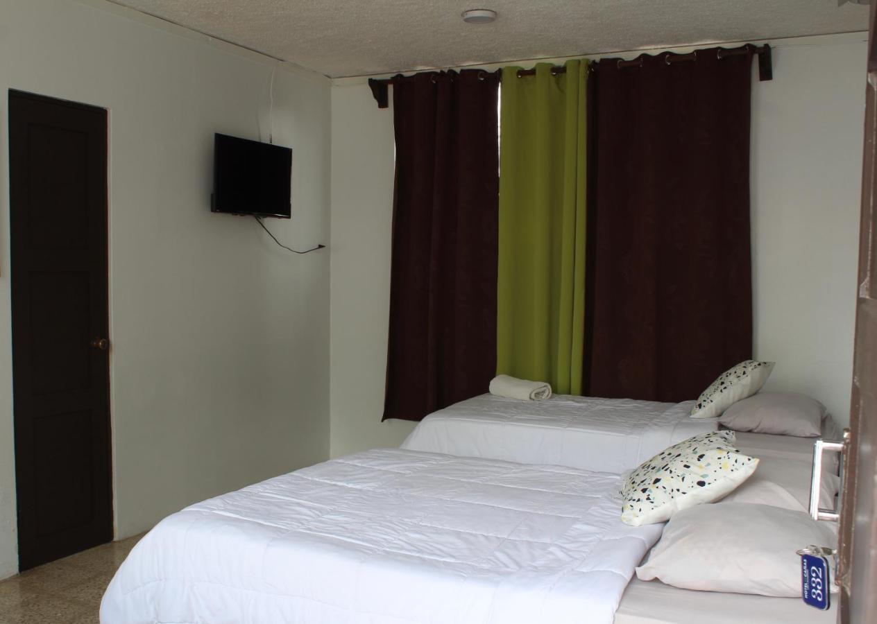 Hotel Canas Bagian luar foto