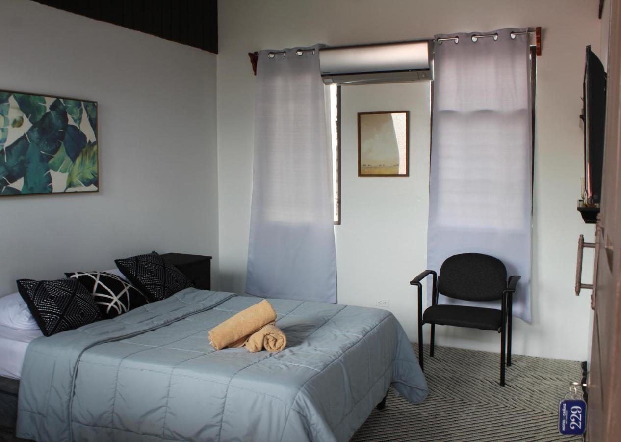 Hotel Canas Bagian luar foto