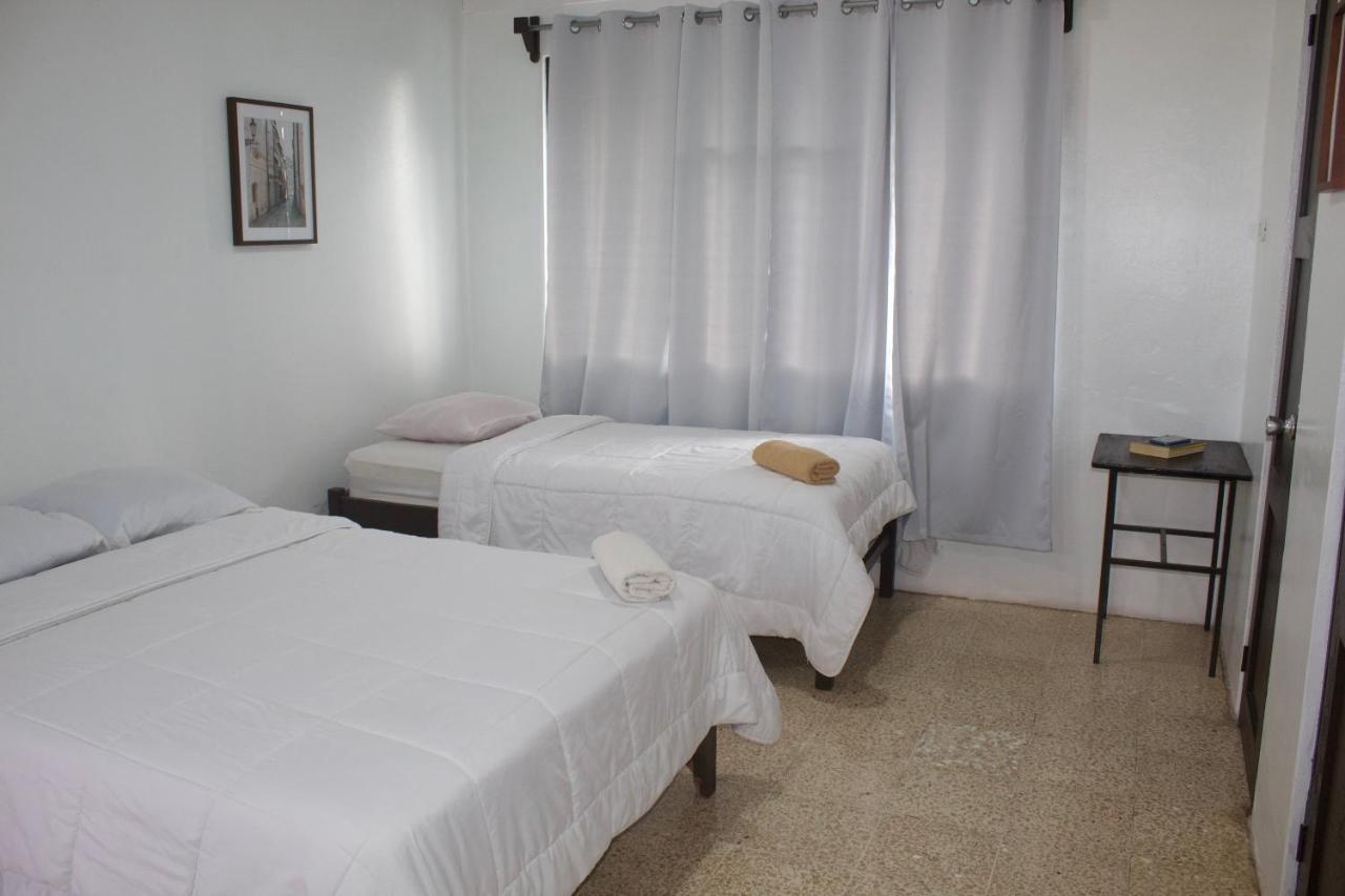 Hotel Canas Bagian luar foto