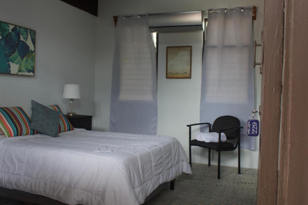 Hotel Canas Bagian luar foto