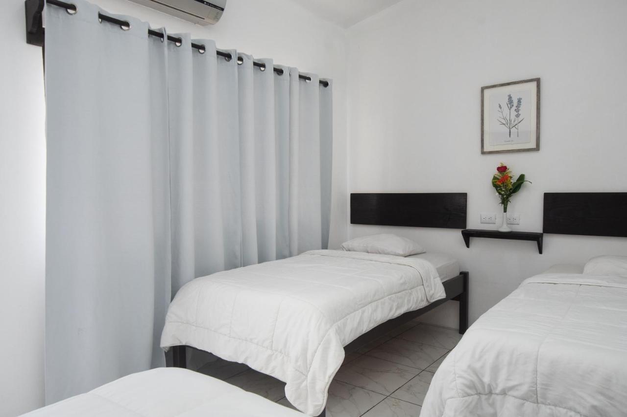 Hotel Canas Bagian luar foto